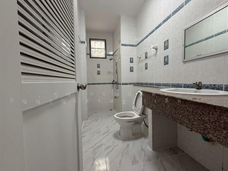 For Sale - พาราไดซ์ การ์เด้นท์ ซอยร่มเกล้า19, Bangkok