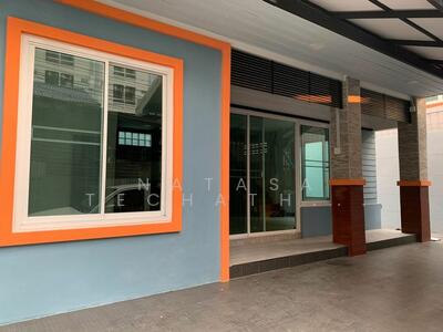 ขาย - บ้าน 2-ห้องนอน, กรุงเทพ