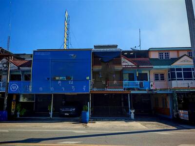 ขาย - อาคารพาณิชย์ 3 ชั้น 32.7 ตร.ว. อาคารพาณิชย์ ซอยวัดปรีดาราม ใกล้เมืองไทยแคปปิตอล, นครปฐม