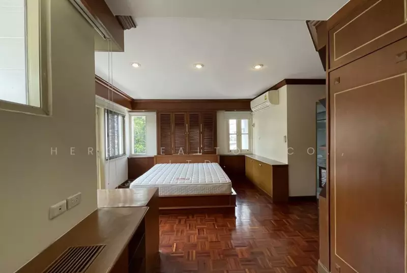 For Rent - For Rent Bangkok House Vibhavadi Rangsit Chatuchak MRT Lat Phrao BRE26250, Bangkok