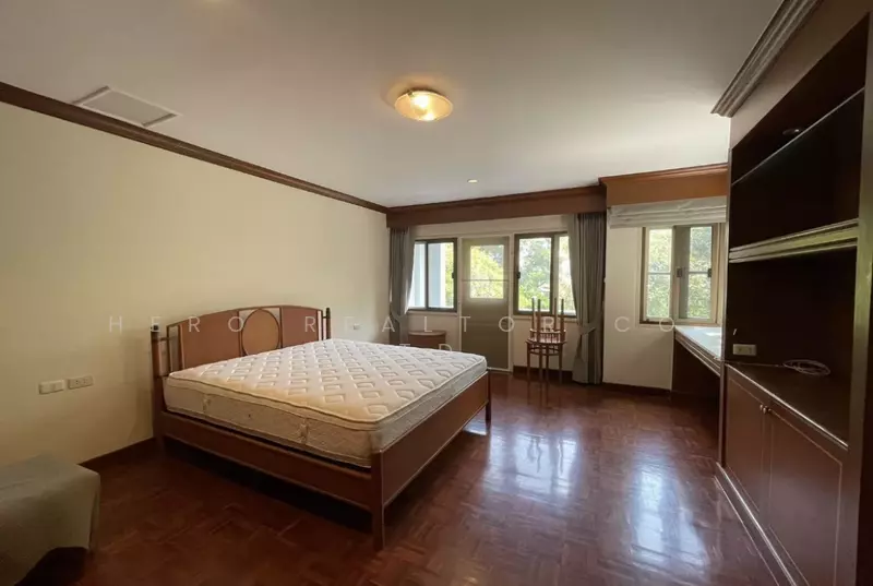 For Rent - For Rent Bangkok House Vibhavadi Rangsit Chatuchak MRT Lat Phrao BRE26250, Bangkok