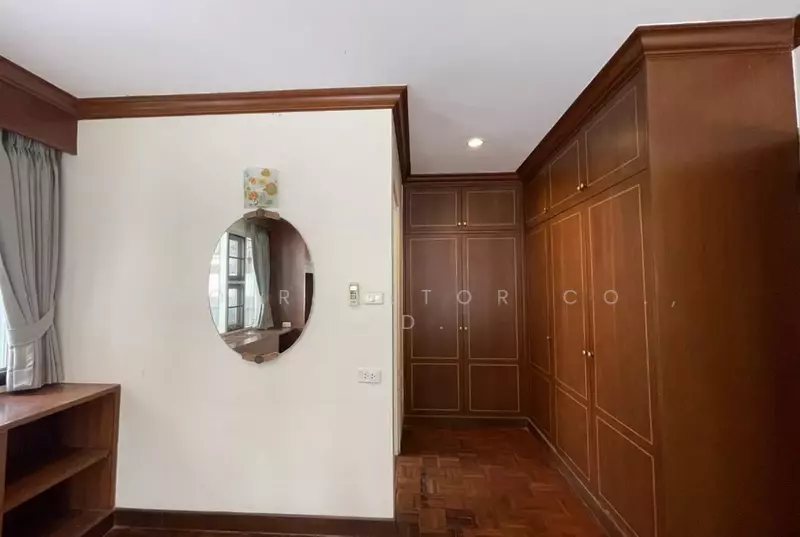 For Rent - For Rent Bangkok House Vibhavadi Rangsit Chatuchak MRT Lat Phrao BRE26250, Bangkok