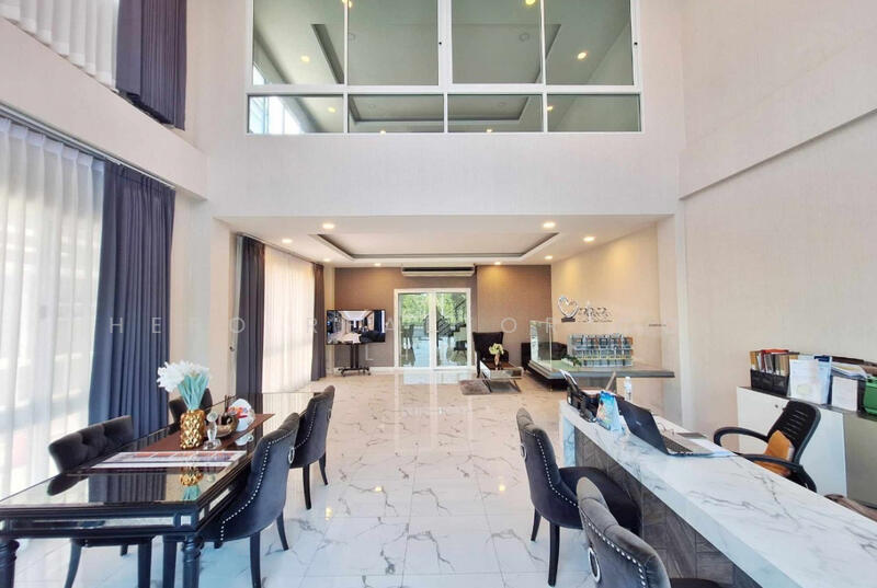 ให้เช่า - ขายโฮมออฟฟิศในกรุงเทพฯ ย่านเสรีไทย เขตบึงกุ่ม BRE26252, กรุงเทพ