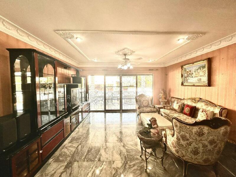 ให้เช่า - บ้าน 6-ห้องนอน, กรุงเทพ