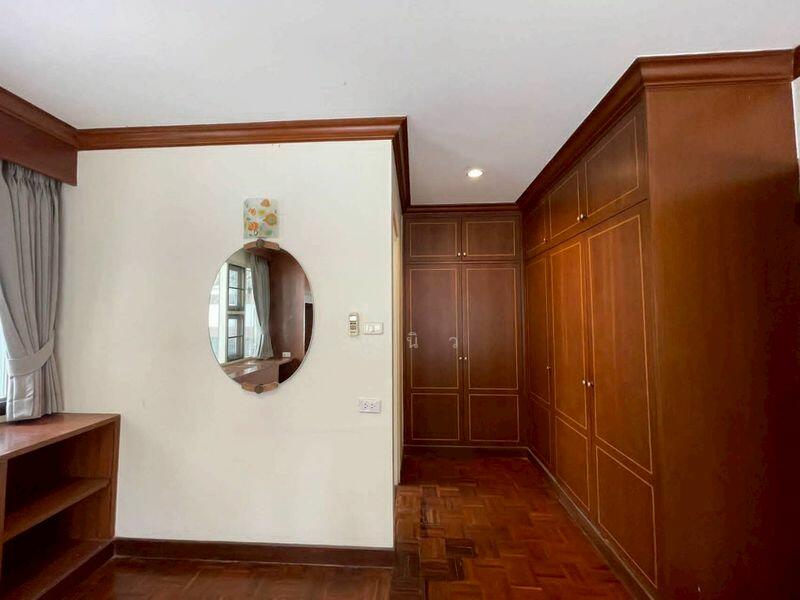 ให้เช่า - บ้านเดี่ยว 3 ชั่น, กรุงเทพ