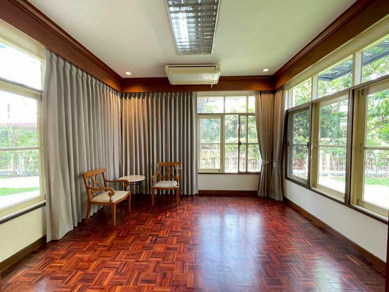 ให้เช่า - บ้านเดี่ยว 3 ชั่น, กรุงเทพ