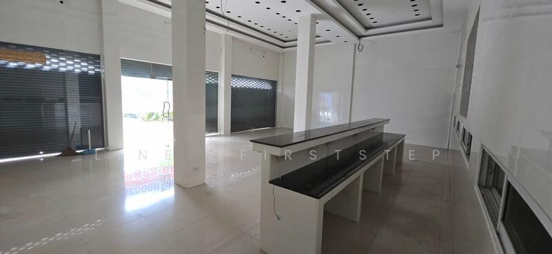 ให้เช่า - อาคารพาณิชย์ 3 คูหา ติดถนนรัชดาภิเษก ใกล้ BTS ตลาดพลู, กรุงเทพ