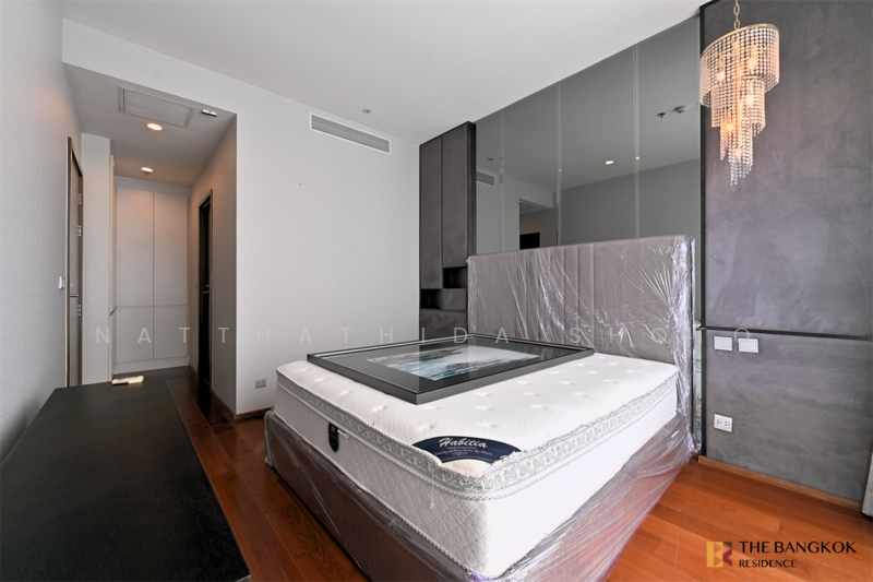 ขาย - Quattro by Sansiri : ควอทโทร บาย แสนสิริ, กรุงเทพ