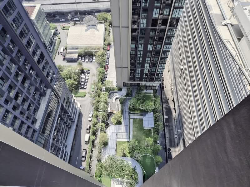 Nue District R9, Bangkok, 59 Rama 9 Road, Huai Khwang, Huai Khwang, Bangkok, 2 Bedrooms, 35 sqm, Condo Option To Buy, by Areeya Kingwichit, 500068820 - DDproperty.com