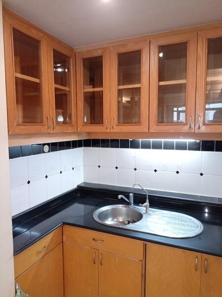 ขาย - Pipat Place : พิพัฒน์ เพลส คอนโดมิเนียม, กรุงเทพ