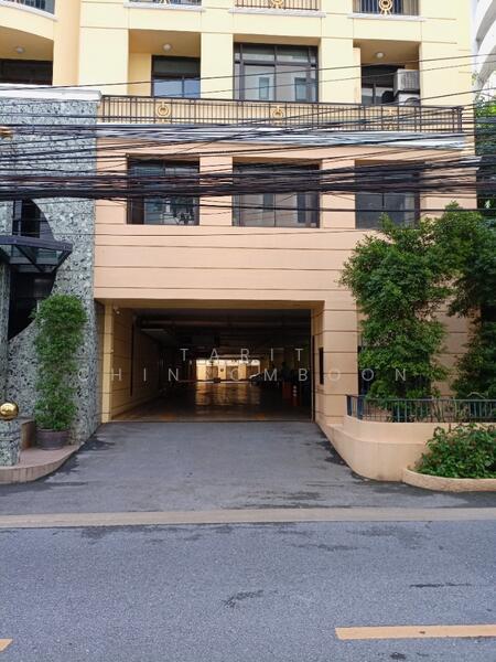 ขาย - Pipat Place : พิพัฒน์ เพลส คอนโดมิเนียม, กรุงเทพ