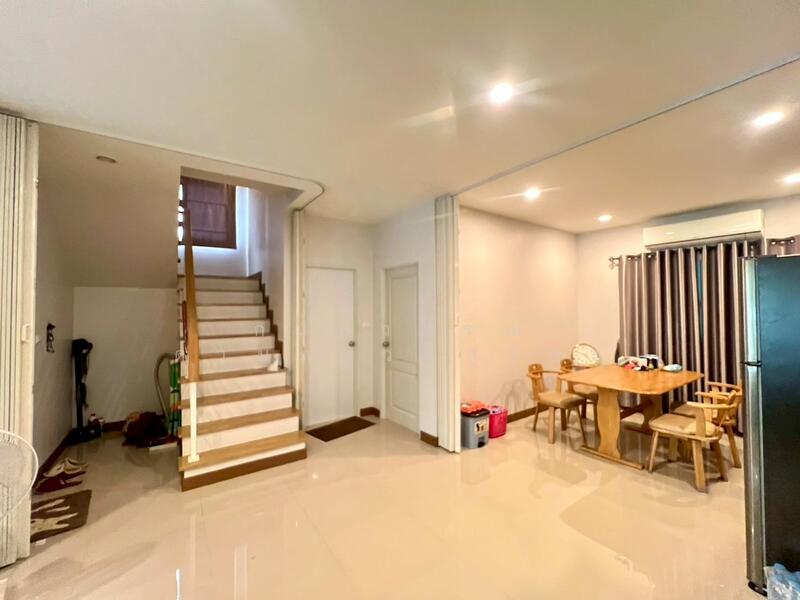 ขาย - Centro Chaiyaphruek-Chaengwattana : เซนโทร ชัยพฤกษ์-แจ้งวัฒนะ, นนทบุรี