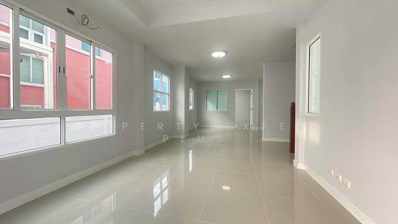 For Sale - Chuan Chuen Park Onnut-Wongwaen, Bangkok