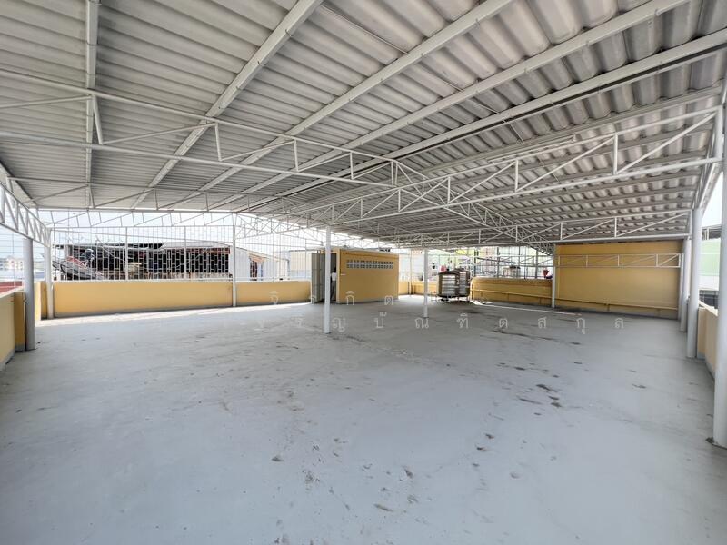 For Sale - ตึกรีโนเวทใหม่ 3 คูหา 6 ที่จอดรถ เข้าออก 2 ทาง เอกชัย 66 บางบอน 1 ซ.9, Bangkok