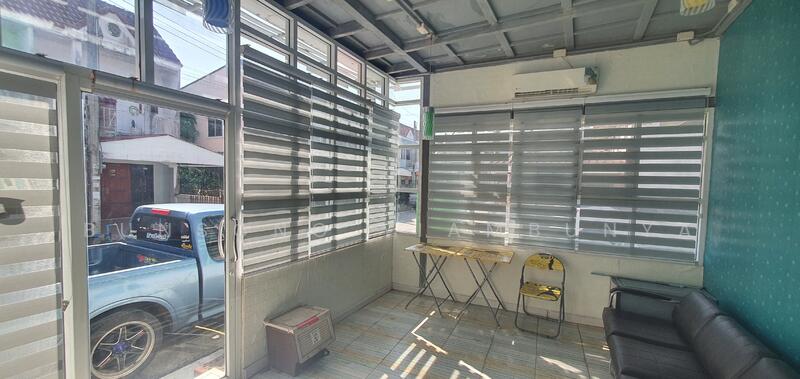 For Sale - 💥 Student dorm for sale in the heart of Surat Thani's student area | Income 47,000–53,000 THB/month, Surat Thani