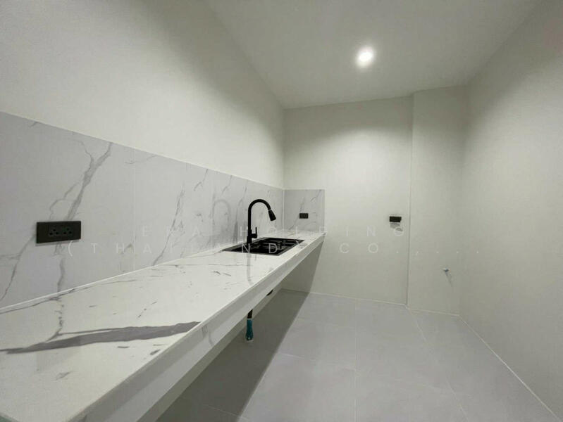 ขาย - Casa Ville Ratchapruek-Rattanathibet 2 : คาซ่าวิลล์ ราชพฤกษ์-รัตนาธิเบศร์ 2, นนทบุรี