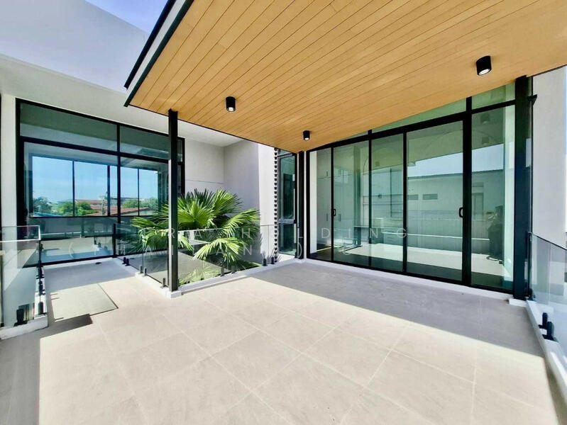 For Sale - The Unique Ekamai-Ramintra, Bangkok