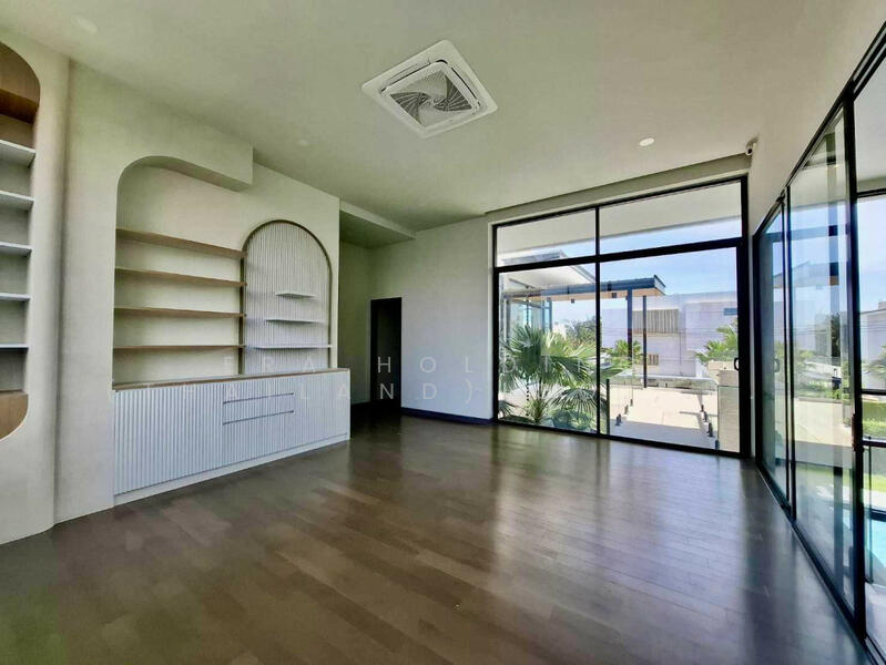 For Sale - The Unique Ekamai-Ramintra, Bangkok