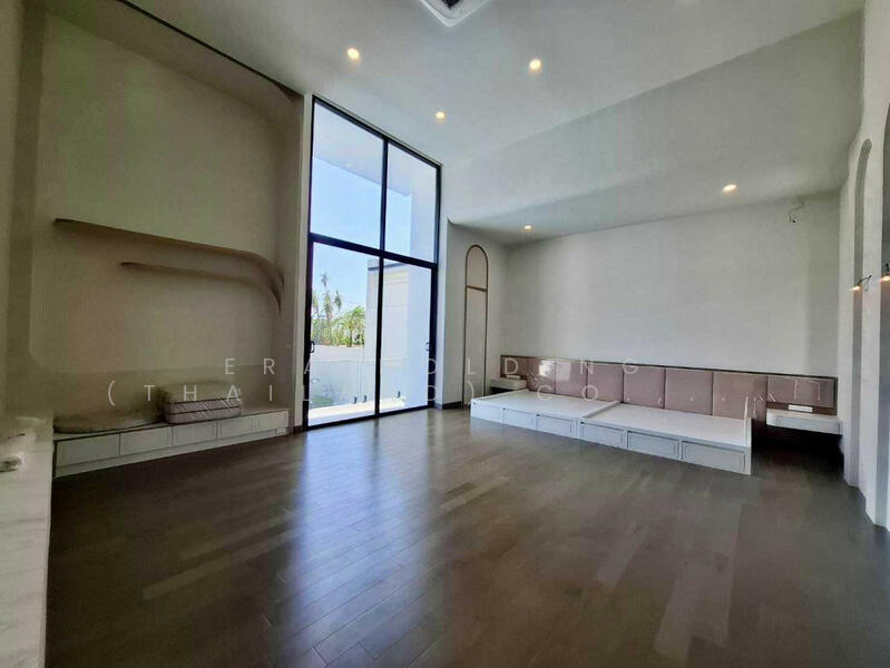 For Sale - The Unique Ekamai-Ramintra, Bangkok