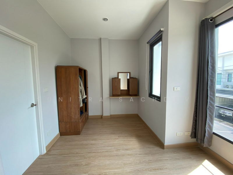 For Sale - Cher-bangkhunnon, Bangkok