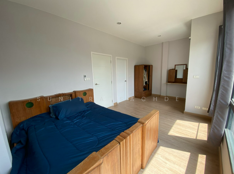 For Sale - Cher-bangkhunnon, Bangkok