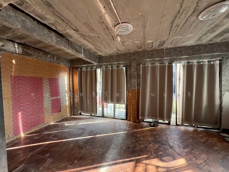 ขาย - Floraville Srinakarin-Theparak : ฟลอร่าวิลล์ ศรีนครินทร์-เทพารักษ์, สมุทรปราการ