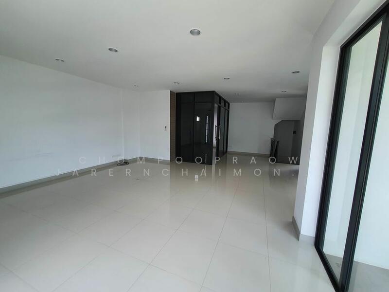 ขาย - ทาวน์เฮาท์ 6-ห้องนอน, กรุงเทพ