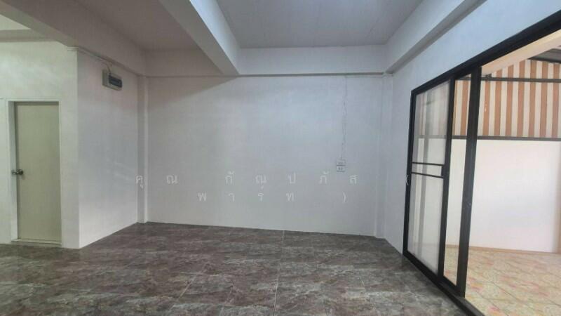 For Sale - Chatpailin Ladlumkaew, Pathum Thani