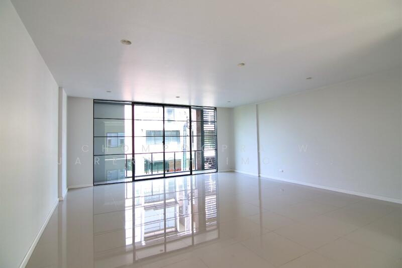 ขาย - Siri Square Charoenkrung 80 : สิริ สแควร์ เจริญกรุง 80, กรุงเทพ