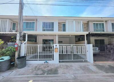 ขาย - Pruksa Ville 47/2 Phutthabucha 36 : พฤกษาวิลล์ 47/2 พุทธบูชา 36, กรุงเทพ