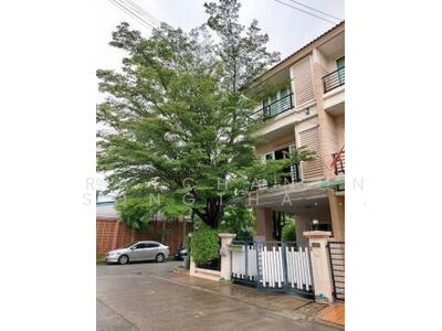 ขาย - ทาวน์เฮาท์ 4-ห้องนอน, กรุงเทพ