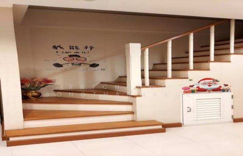 ขาย - ทาวน์เฮาท์ 4-ห้องนอน, กรุงเทพ