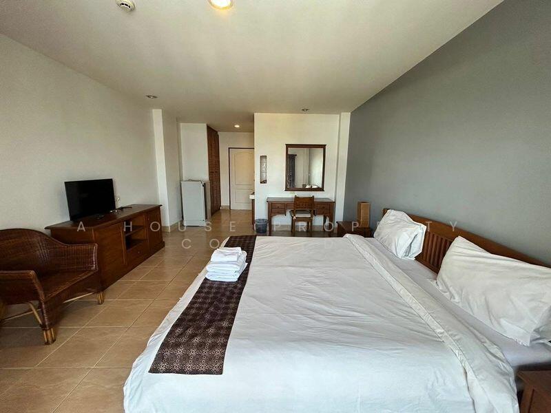 For Sale - Hotel for sale in Pattaya, Naklua, near Wong Amat Beach., Chon Buri (Pattaya)