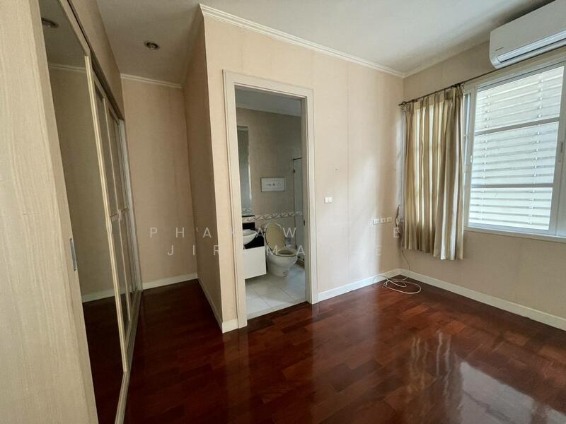 ขาย - Baan Klang Krung The Nice Ratchavipha : บ้านกลางกรุง เดอะนีซ รัชวิภา, กรุงเทพ