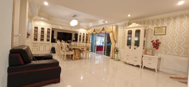 For Sale - ขายบ้าน 2 ชั้น บนพื้นที่ 1 ไร่ ขายพร้อมเฟอร์นิเจอร์ทุกชิ้น บริเวณบ้าน, Nakhon Pathom