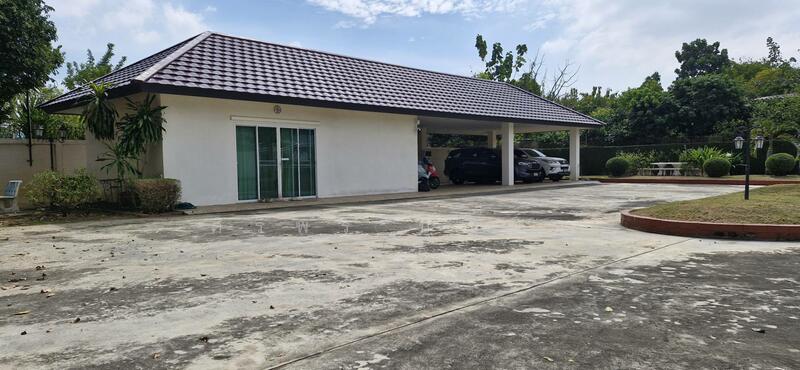 For Sale - ขายบ้าน 2 ชั้น บนพื้นที่ 1 ไร่ ขายพร้อมเฟอร์นิเจอร์ทุกชิ้น บริเวณบ้าน, Nakhon Pathom