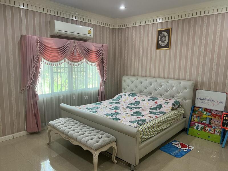 For Sale - ขายบ้าน 2 ชั้น บนพื้นที่ 1 ไร่ ขายพร้อมเฟอร์นิเจอร์ทุกชิ้น บริเวณบ้าน, Nakhon Pathom