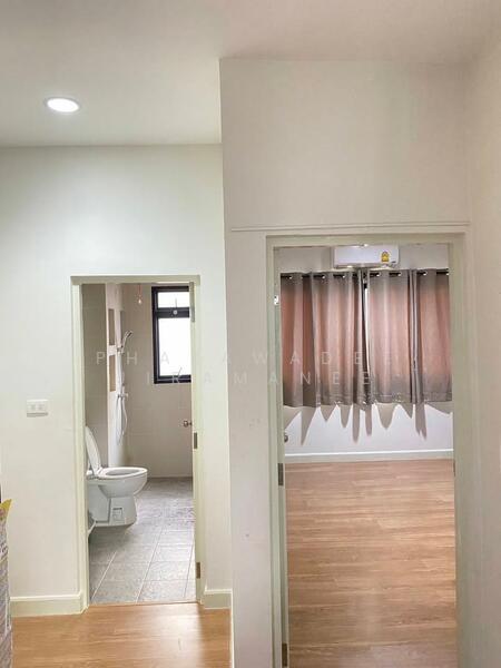 ขาย - ทาวน์เฮาท์ 3-ห้องนอน, กรุงเทพ