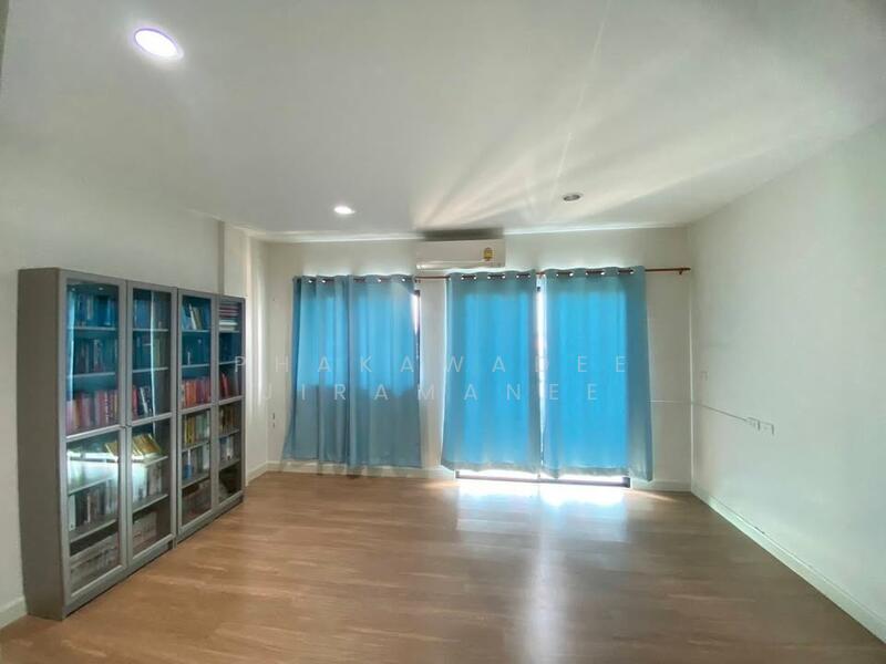 ขาย - ทาวน์เฮาท์ 3-ห้องนอน, กรุงเทพ