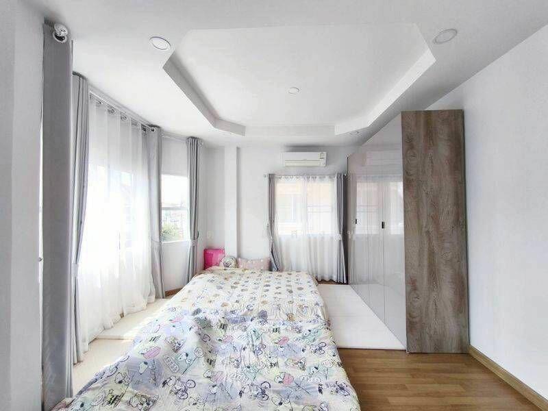 ขาย - ขายบ้านเดี่ยวหลังมุม ม.มณีรินทร์บางแสน ชลบุรี, ชลบุรี