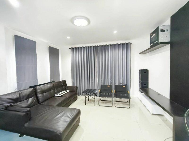 ขาย - ขายบ้านเดี่ยว พร้อมผู้เช่า ม.เลควัลเลย์ บ่อวิน ศรีราชา, ชลบุรี