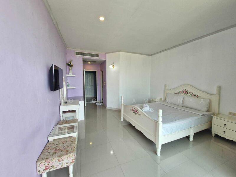 ขาย - ขายกิจการโรงแรม ห้องพักอาศัยรวม พัฒนาเป็นดูแลผู้สูงอายุ วิวริมน้ำ 5 ชั้น ดาดฟ้าและลานจอดรถใต้อาคาร, สุราษฎร์ธานี