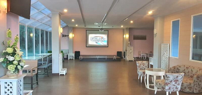 ขาย - ขายกิจการโรงแรม ห้องพักอาศัยรวม พัฒนาเป็นดูแลผู้สูงอายุ วิวริมน้ำ 5 ชั้น ดาดฟ้าและลานจอดรถใต้อาคาร, สุราษฎร์ธานี