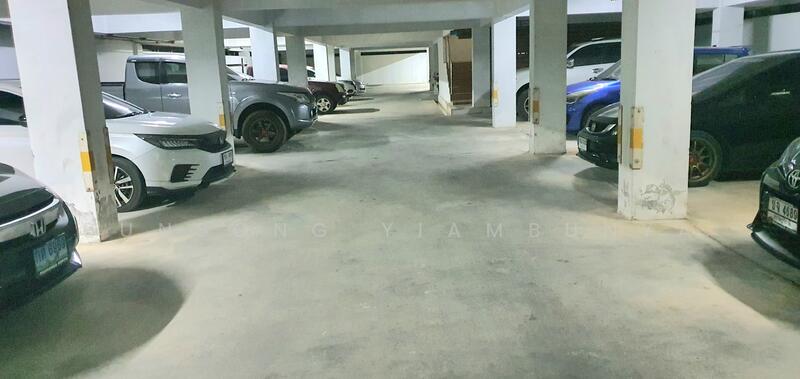 ขาย - ขายกิจการโรงแรม ห้องพักอาศัยรวม พัฒนาเป็นดูแลผู้สูงอายุ วิวริมน้ำ 5 ชั้น ดาดฟ้าและลานจอดรถใต้อาคาร, สุราษฎร์ธานี