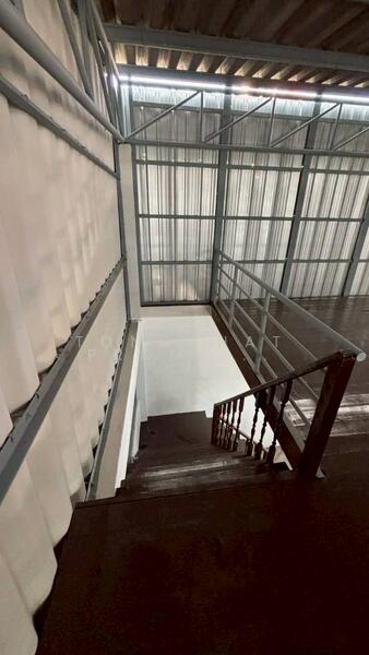 ให้เช่า - โกดังและออฟฟิศให้เช่า คลองสาน คลองต้นไทร เจริญนคร, กรุงเทพ