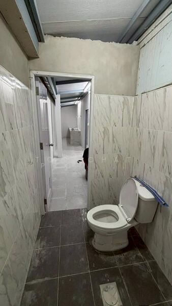 ให้เช่า - โกดังและออฟฟิศให้เช่า คลองสาน คลองต้นไทร เจริญนคร, กรุงเทพ