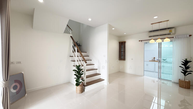 ขาย - Villette Lite Pattanakarn : วิลเลต ไลท์ พัฒนาการ 38, กรุงเทพ