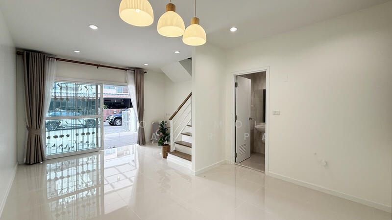 ขาย - Villette Lite Pattanakarn : วิลเลต ไลท์ พัฒนาการ 38, กรุงเทพ