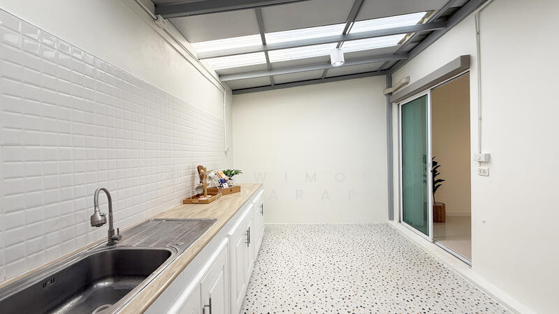 ขาย - Villette Lite Pattanakarn : วิลเลต ไลท์ พัฒนาการ 38, กรุงเทพ