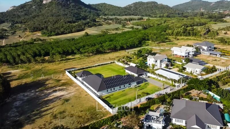 ขาย - คฤหาสน์ส่วนตัวพร้อมทัศนียภาพขุนเขาแบบพาโนรามา สำหรับขาย, ประจวบคีรีขันธ์